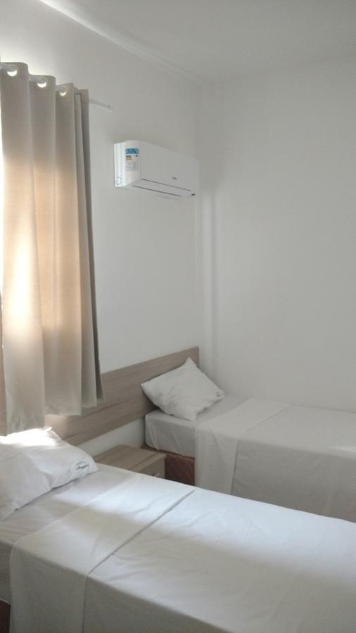 Hotel Araçari Aracariguama Extérieur photo