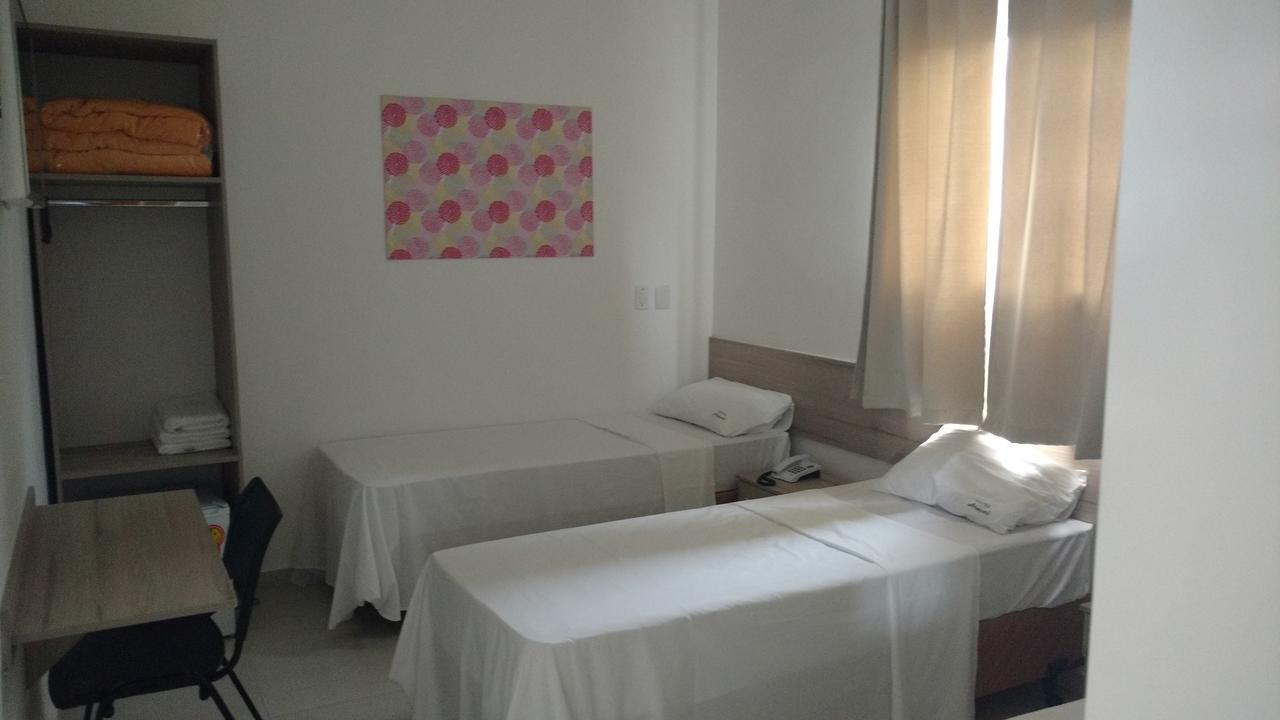 Hotel Araçari Aracariguama Extérieur photo
